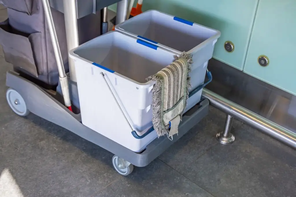 hotel cleaning separate cloths baton rouge